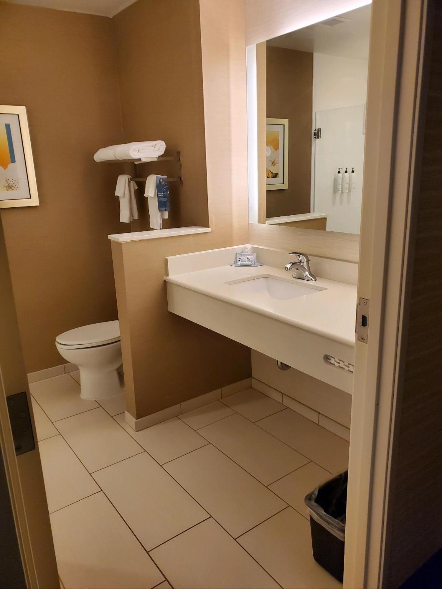 Fairfield Inn & Suites By Marriott Belle Vernon Εξωτερικό φωτογραφία